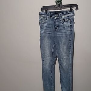 Judy blue sz 25 sz 1 distressed blue jeans raw hem WJ140